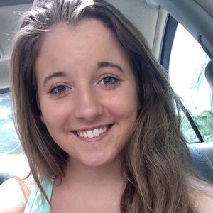 Meet your Posher, Jade